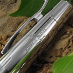 STYLO ROLLER en Bois de poirier et Métal chromé (nuit)
