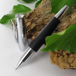 STYLO ROLLER en Bois de poirier et Métal chromé (nuit)