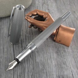 Stylo Plume Hugo Boss® Essential® Mat Chrome