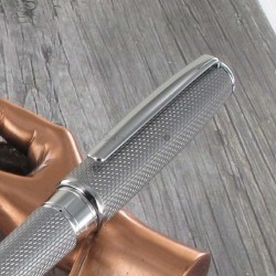 Stylo Bille Hugo Boss® Essential® Mat Chrome