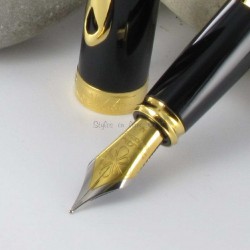 Stylo Plume Diplomat® Excellence A Laqué Noir Doré