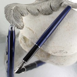Stylo Plume Fine Cross® Classic Laqué Bleue Translucide