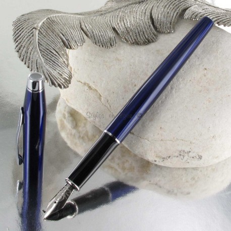 Stylo Plume Fine Cross® Classic Laqué Bleue Translucide Stylo Plume Fine Cross® Classic Laqué Bleue Translucide