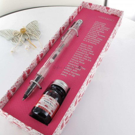 Coffret Stylo Roller et Encre Parfumée Herbin® Rouge Coffret Stylo Roller et Encre Parfumée Herbin® Rouge