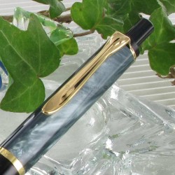 Stylo Bille Pelikan® "Souverain K200" Vert Marbré Plaqué O 24 Cts