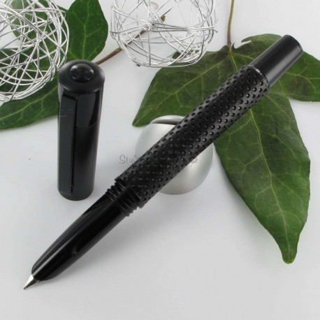 Stylo Plume Daniel Hechter® "Exclusif" Percé Noir Stylo Plume Daniel Hechter® "Exclusif" Percé Noir