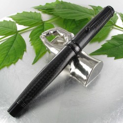 Stylo Plume Monteverde® Invincia® Deluxe Carbone
