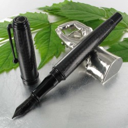 Stylo Plume Monteverde® Invincia® Deluxe Carbone