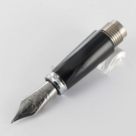 Bloc Plume Diplomat® Excellence A+ (Medium) acier chromé Bloc Plume Diplomat® Excellence A+ (Medium) acier chromé