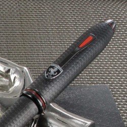 Stylo Plume Moyenne Cross® Ferrari® Townsend Noir Satiné Damier