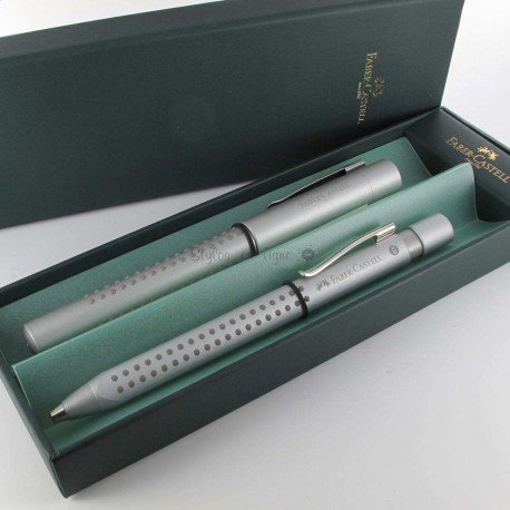 Coffret stylos Plume + Bille Faber Castell® GRIP Argent Mat Coffret stylos Plume + Bille Faber Castell® GRIP Argent Mat