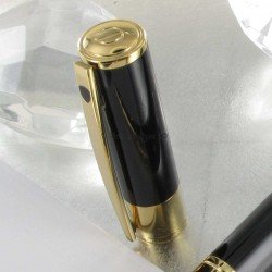 Stylo Plume ST Dupont® D-Initial Noir Doré