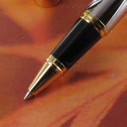 Stylo Roller Sheaffer®  "Serie 300" Chrome et Doré