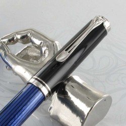 4"SOUVERAN 405" STYLO PLUME NOIR/BLEU mécanisme à piston et plume OR 14 carats / attributs plaqués argent