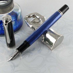 4"SOUVERAN 405" STYLO PLUME NOIR/BLEU mécanisme à piston et plume OR 14 carats / attributs plaqués argent