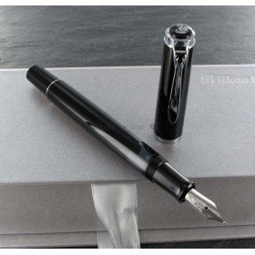 Stylo Plume Pélikan® Noir à mécanisme à piston et plume acier "SERIES 205"