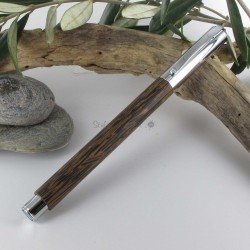 STYLO PLUME "Ambition"bois de cocotier,attributs chromés