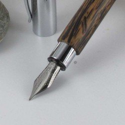 STYLO PLUME "Ambition"bois de cocotier,attributs chromés