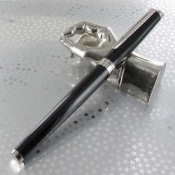 STYLO PLUME (M) Hémisphère Laque Noire CT de WATERMAN