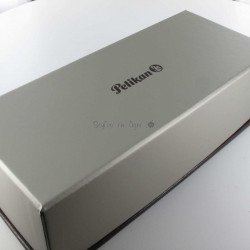 Stylo Plume Pelikan® "Souverain M400" Bleu/Noir à piston et plume Or 14 K