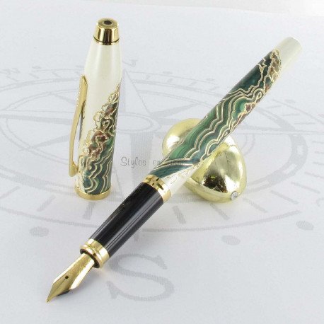 Stylo Plume Moyenne Cross® Wanderlust Borneo Stylo Plume Moyenne Cross® Wanderlust Borneo