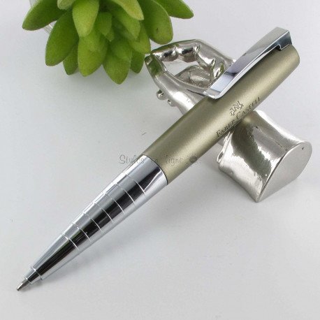 Stylo Bille Faber Castell® "Loom Metallic" Olive Stylo Bille Faber Castell® "Loom Metallic" Olive