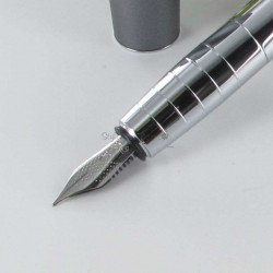 Stylo Plume Faber Castell® "Loom Metallic" Gris