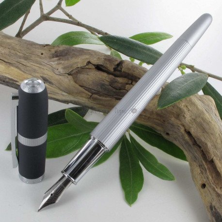 Stylo Plume Hugo Boss® Contour® Navy Stylo Plume Hugo Boss® Contour® Navy