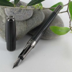 Stylo Plume Hugo Boss® Essential® Pinstripe