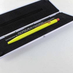 Stylo Bille Caran d'Ache® 849 "Claim Your Style" Canari