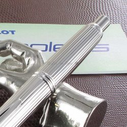 Stylo Plume Pilot® Capless Stripe, plume moyenne