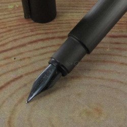 Stylo Plume Moyenne Faber Castell® "NEO" Aluminium Noir Mat