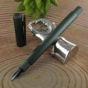 Stylo Plume Moyenne Faber Castell® "NEO" Acier Vert Mat
