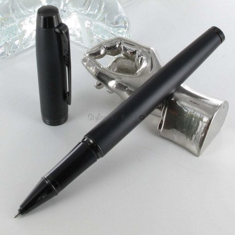 Stylo Roller PARKER® IM Achromatique Noir Stylo Roller PARKER® IM Achromatique Noir