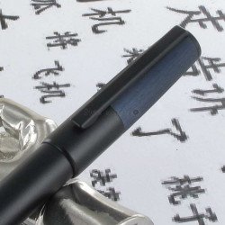 Stylo Plume Hugo Boss® Gear MINIMAL Noir & Bleu