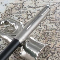 Stylo Bille parker® Sonnet Essentiel Noir Chromé