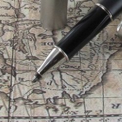 Stylo Roller PARKER® Sonnet Essentiel Noir Chromé