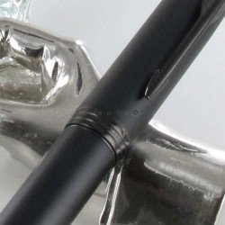 Stylo Plume Moyenne PARKER® IM Achromatique Noir Mat