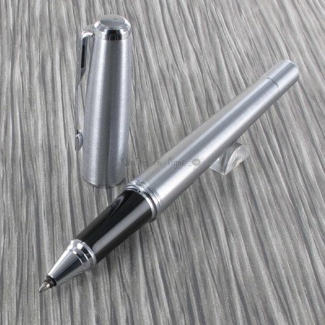 Stylo Roller PARKER® Urban Chromé Brossé Stylo Roller PARKER® Urban Chromé Brossé