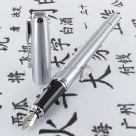 Stylo Plume Parker® Urban Métro Métallique Stylo Plume Parker® Urban Métro Métallique