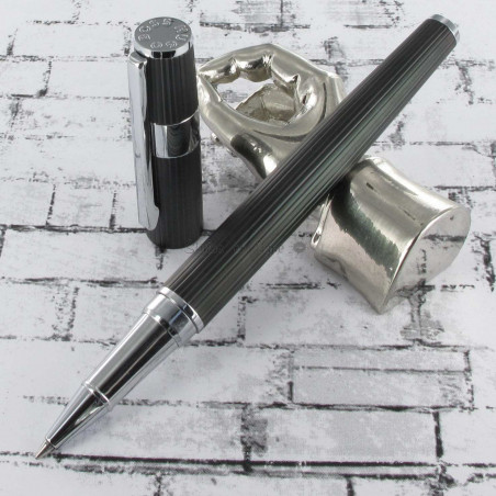 Stylo Roller Hugo Boss® Gear® Pinstripe Noir Chrome