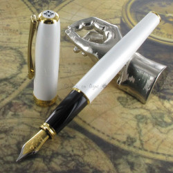 Stylo Plume Fine Diplomat® Excellence A2 Laqué Pearl Doré