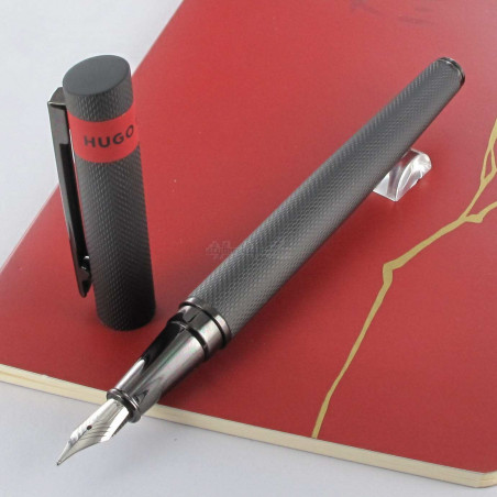 Stylo Plume Moyenne Hugo Boss® Loop® Diamond Noir