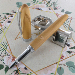 Stylo Roller Oberthur® "Quito" Bois d'Olivier + Etui Manta offert