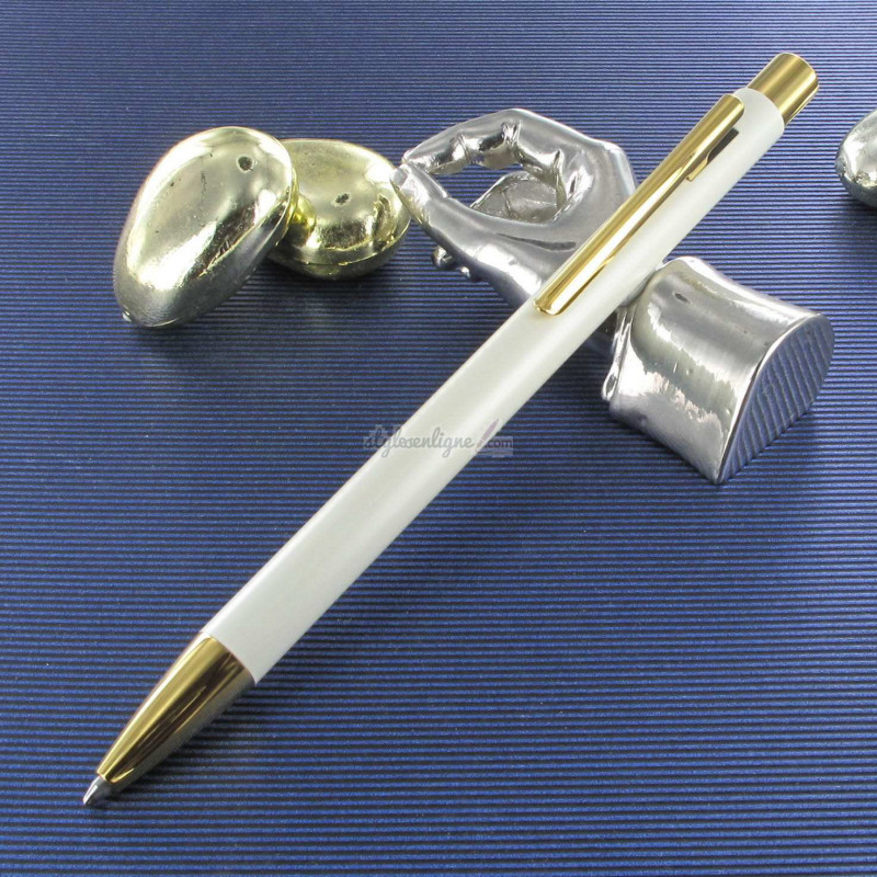 Stylo Bille Faber Castell® "NEO" Slim Marshmallow Doré Stylo Bille Faber Castell® "NEO" Slim Marshmallow Doré