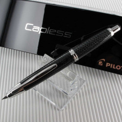 Stylo Plume Capless Graphite Noir de Pilot®