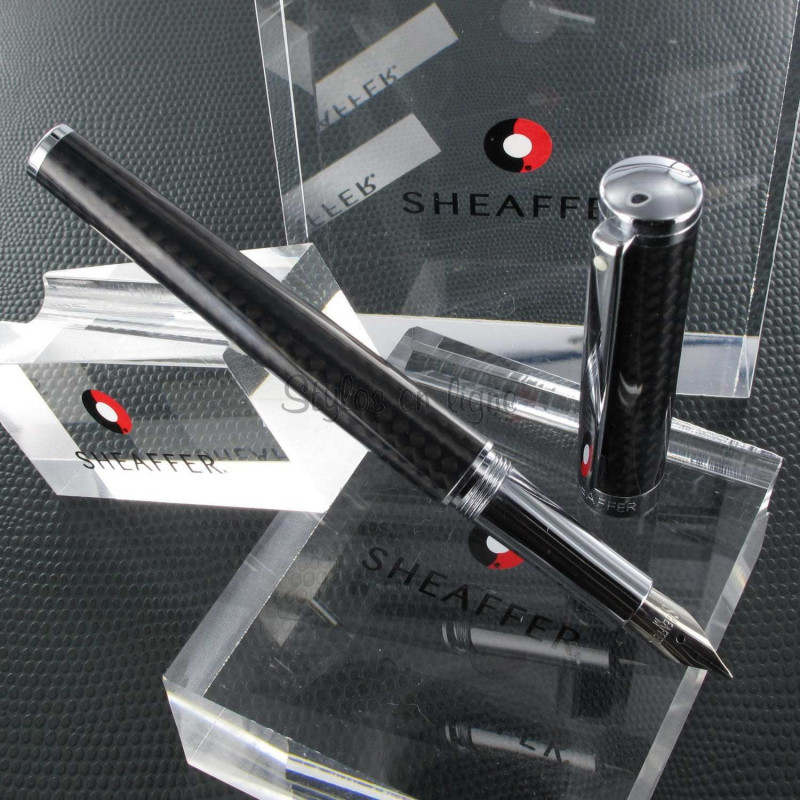 Stylo Plume Sheaffer® en Carbone "Intensity®" Stylo Plume Sheaffer® en Carbone "Intensity®"