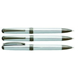 Stylo Bille Vuarnet "Eagle" Godrons Chromé Multi-Fonctions "2 en 1" (Bille noire et mine 0,5)
